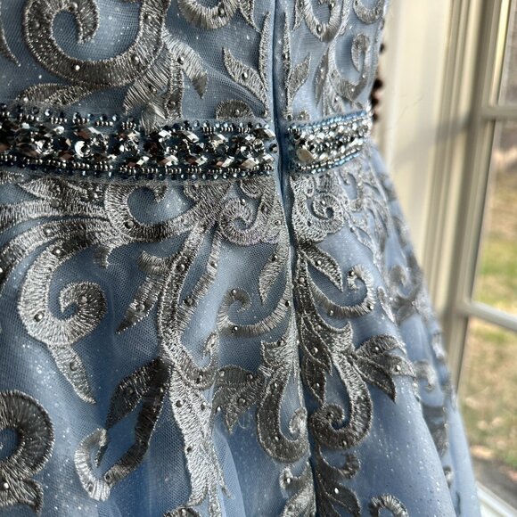 Ellie Wilde / Mon Cheri - Short Beaded Homecoming Dress - Ice Blue - NWT - Sz 16 - Picture 3 of 8